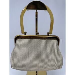 Vintage 1930s 40s Whiting and Davis White Off White Mesh Handbag Lucite Handle